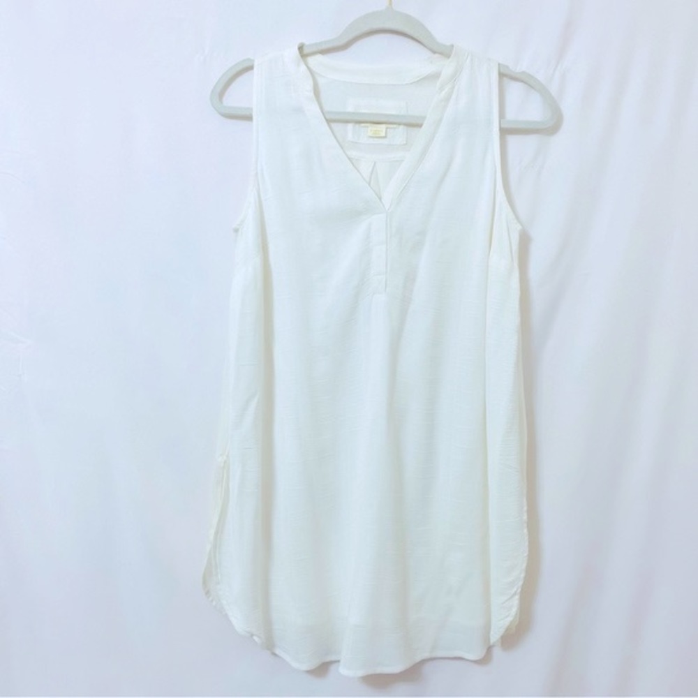 MAEVE Sleeveless V-neck White Top